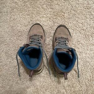 Columbia Hiking Boots